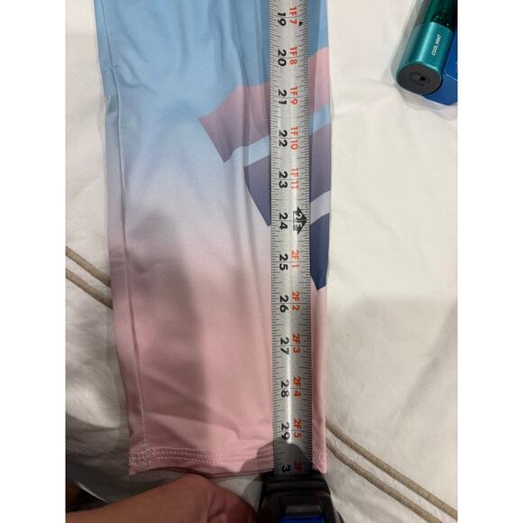 Adidas Aeroready Size 16 Girls Ombre Blue/Pink 7/8 Athletic Tights - Picture 9 of 9